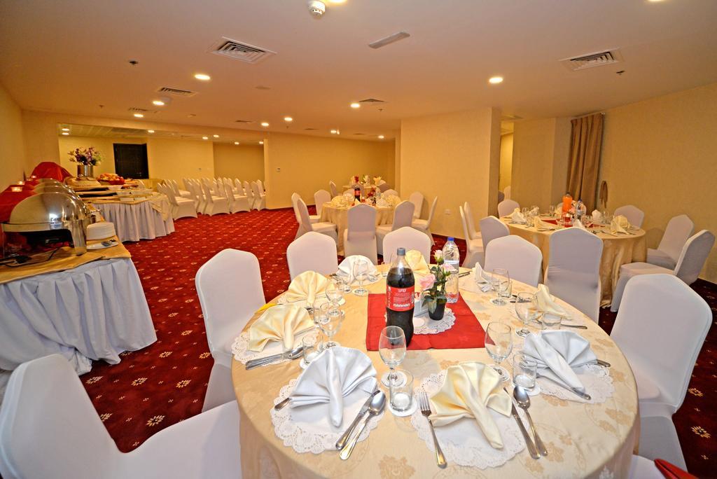 Alain Hotel Adżman Zewnętrze zdjęcie